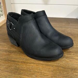 Clarks Women's Charlten Grace Ankle Boot Black Leather